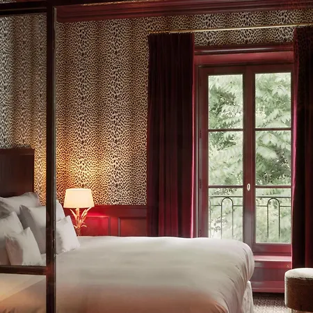 Particulier Montmartre 호텔 4*