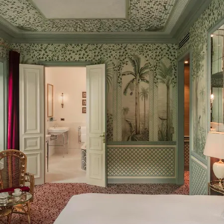 Hotel Particulier Montmartre 4*