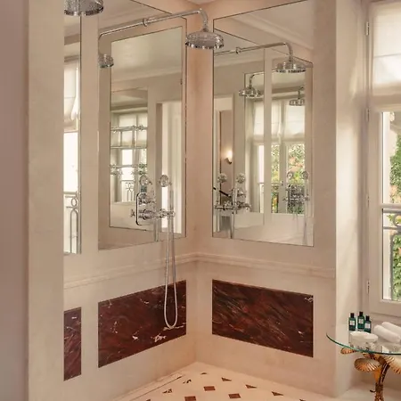 Particulier Montmartre 4* Paris