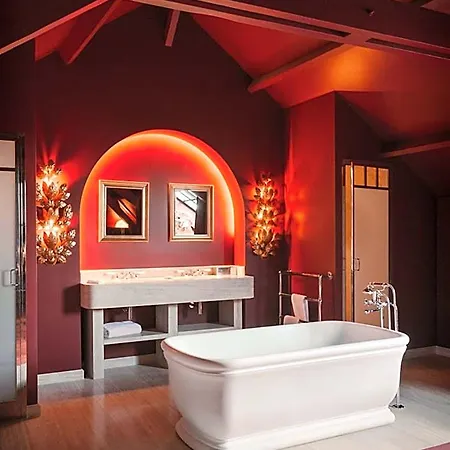 Particulier Montmartre Otel 4*