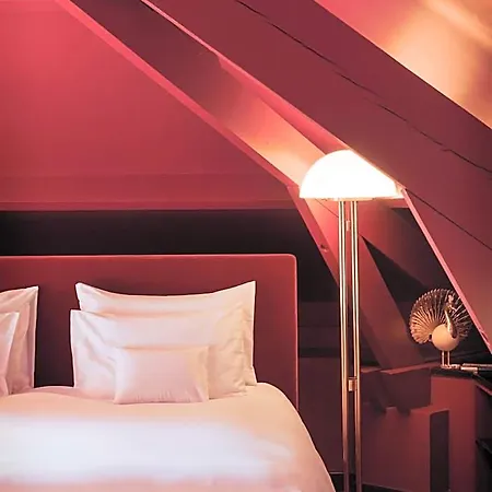 Particulier Montmartre Otel 4*