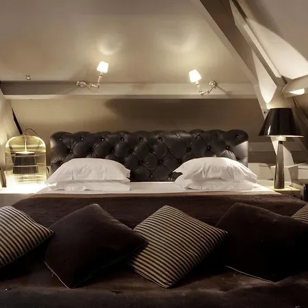 Hotel Particulier Montmartre 4*