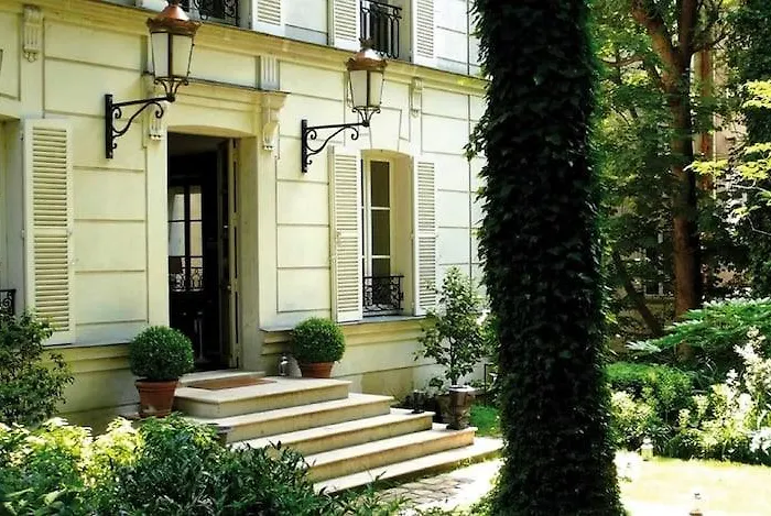 Hotel Particulier Montmartre 4*