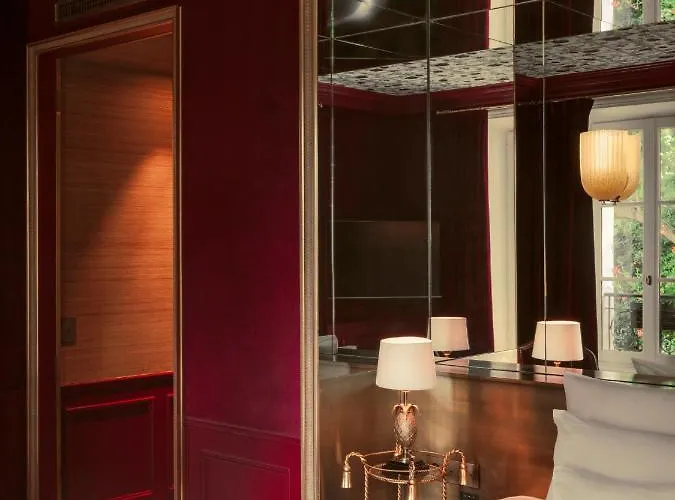 Hotel Particulier Montmartre 4*