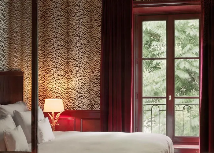 Particulier Montmartre Hotel 4*