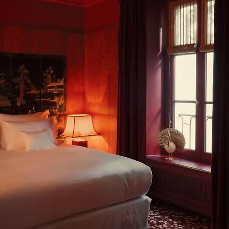 Hotel Particulier Montmartre 4*